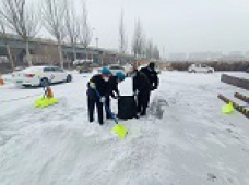 嘉泰物業(yè)|春雪到來，出行注意安全