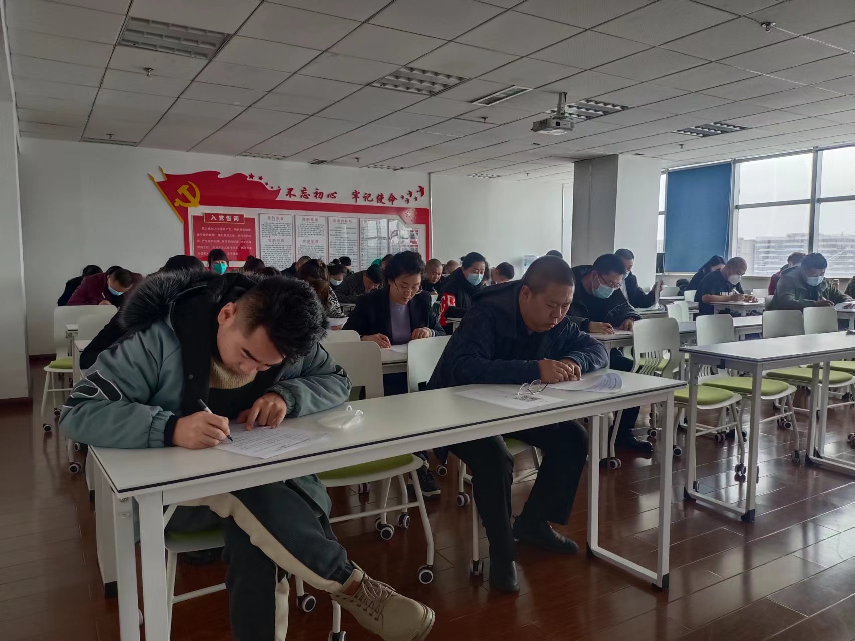 1677725771376442.jpg 1677725771376442.jpg