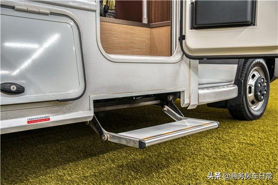 复合塑料门窗型材的保温隔热特性研究