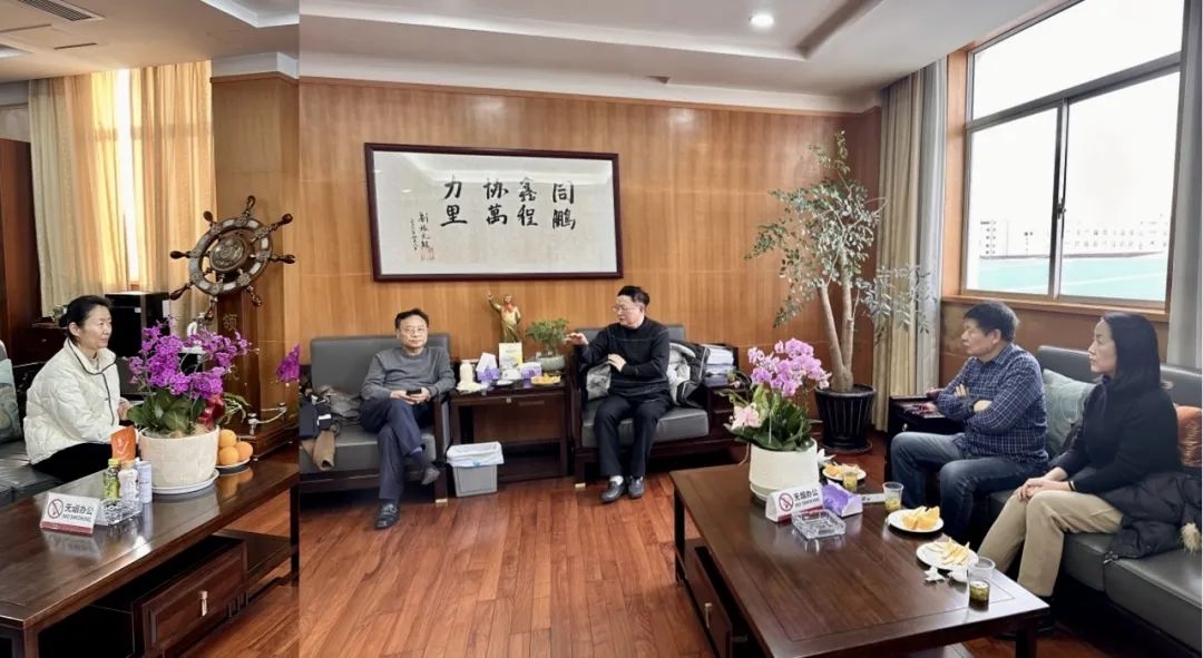上海鑫鹏塑料制品有限公司，卓越制造，共创未来