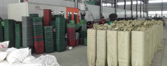 塑料制品厂有毒吗？——探究塑料生产过程中的环境影响与健康风险