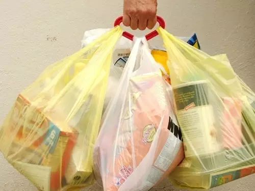 生活塑料制品，双刃剑的解读与未来展望
