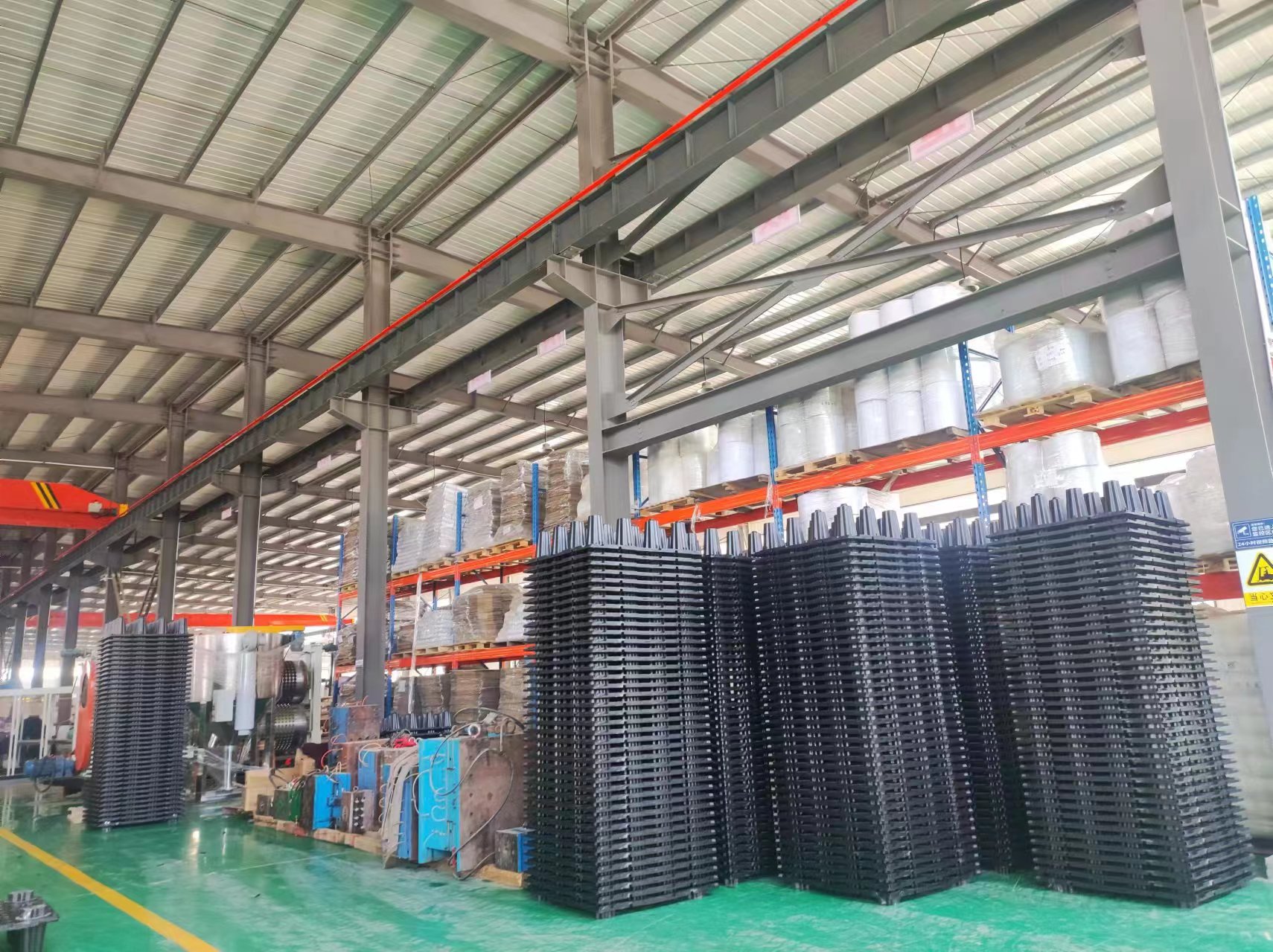 大型塑料制品生产厂家的现状与发展趋势