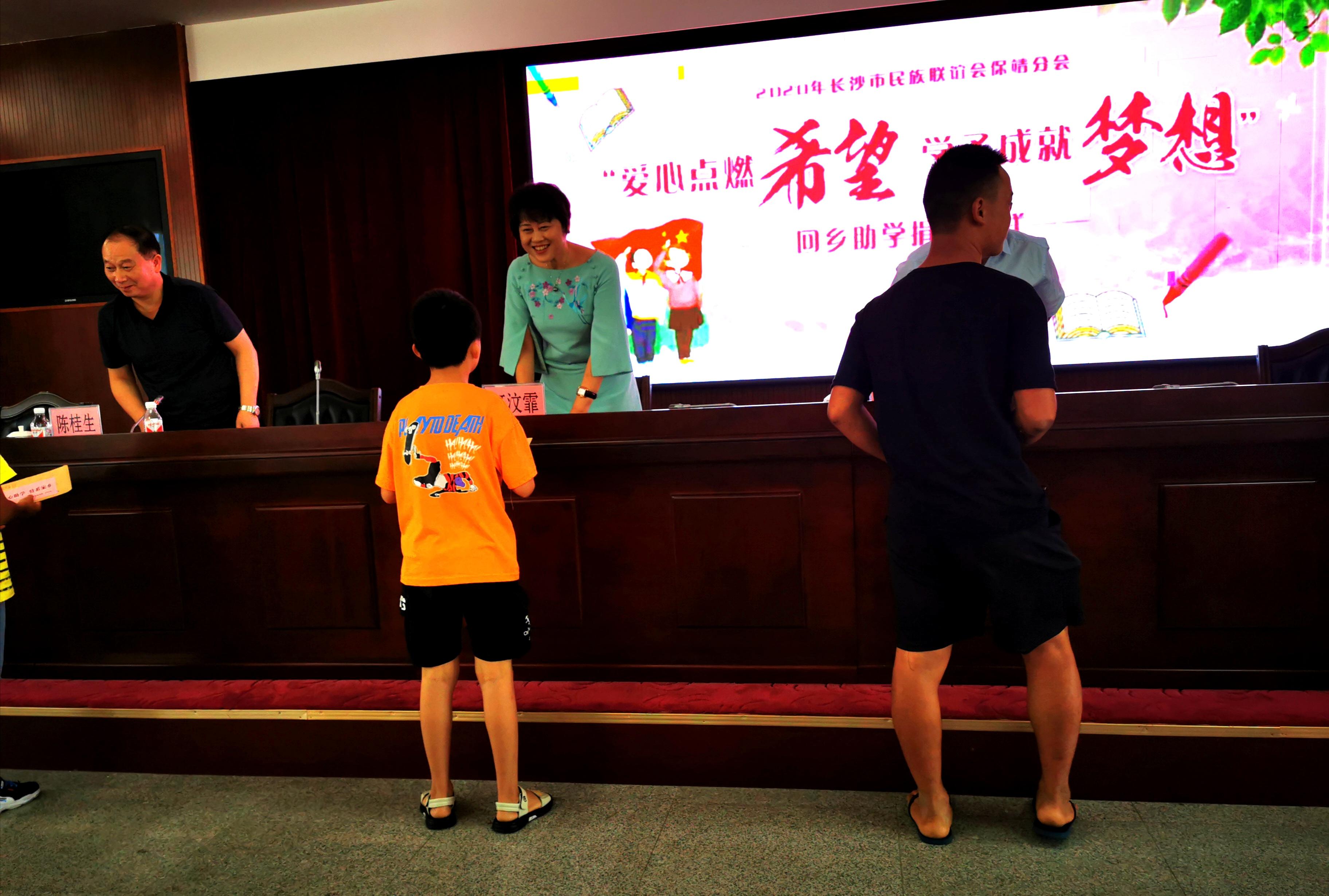 湖南塑料制品厂的繁荣与发展