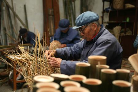 大塑料制品行业，机遇与挑战的并存状态分析