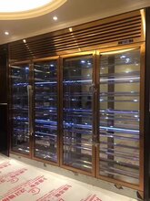 塑料制品酒柜，时尚与实用的完美结合