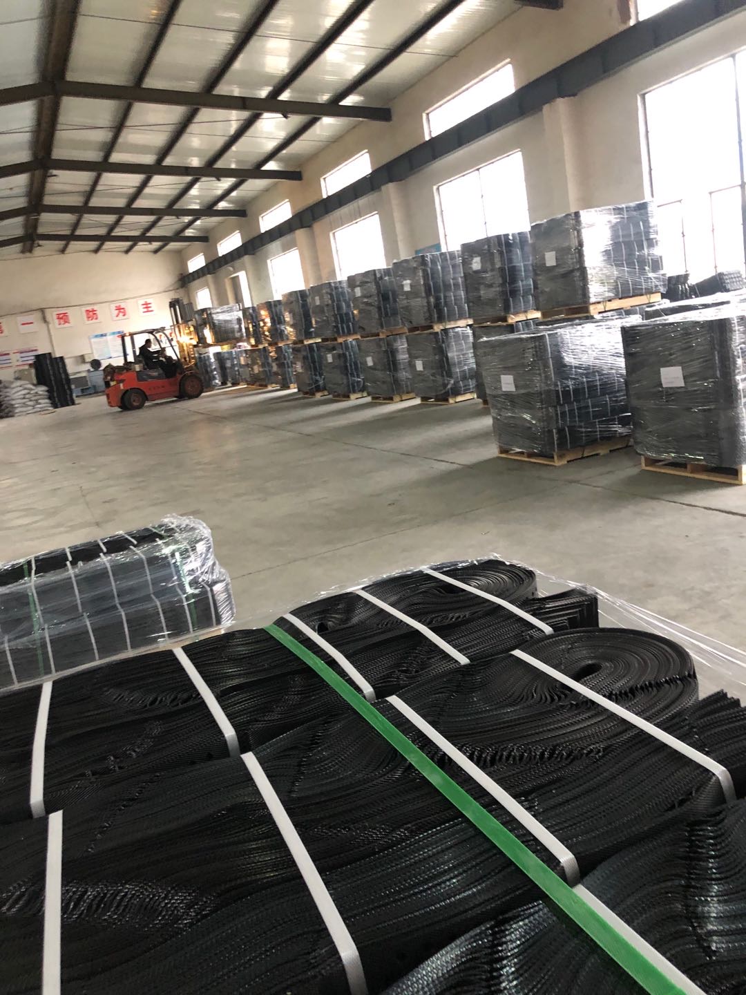 伟腾塑料，卓越品质，塑造未来传奇