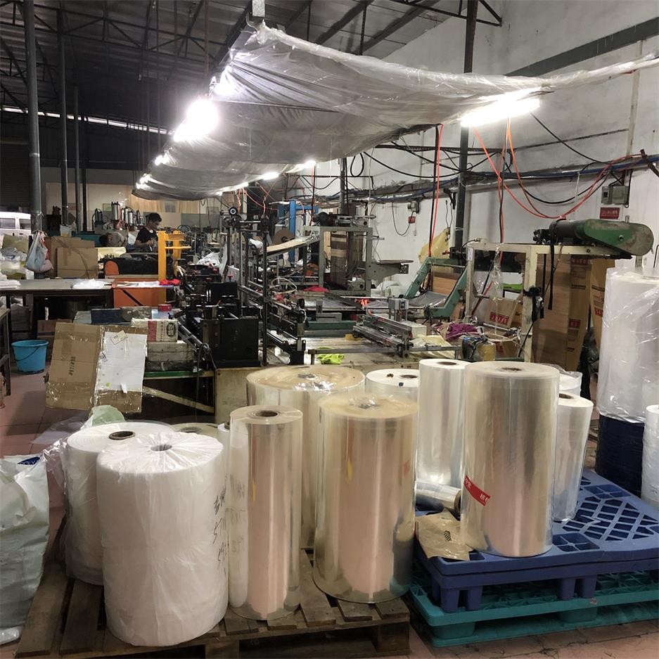 探究塑料制品厂袋的生产与应用