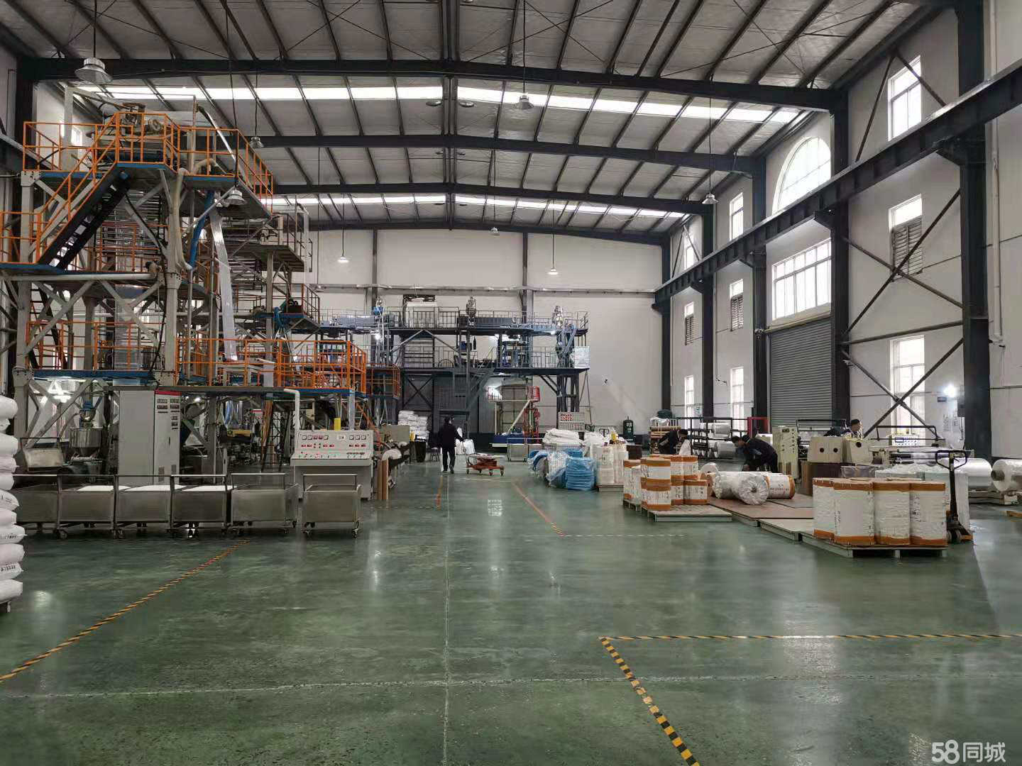 武汉塑料制品厂的崛起与挑战