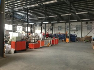 塑料制品厂的发展现状及其影响分析