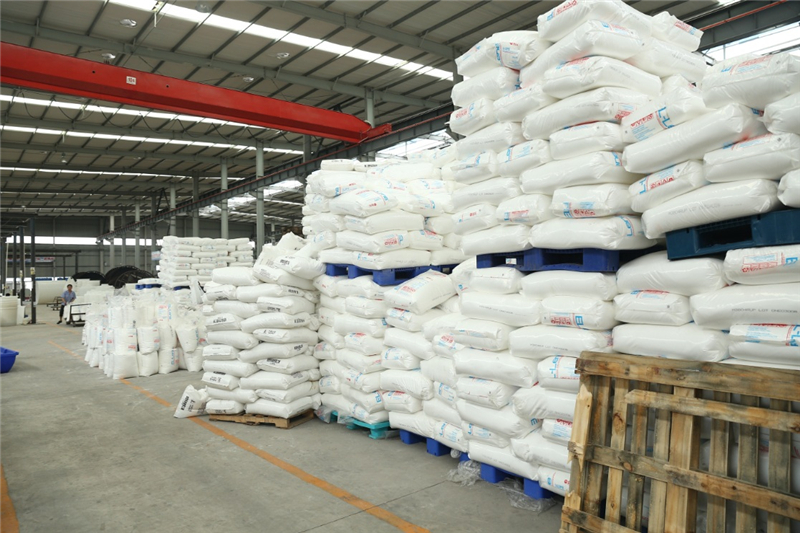 塑料制品主要原料及其对性能的影响分析